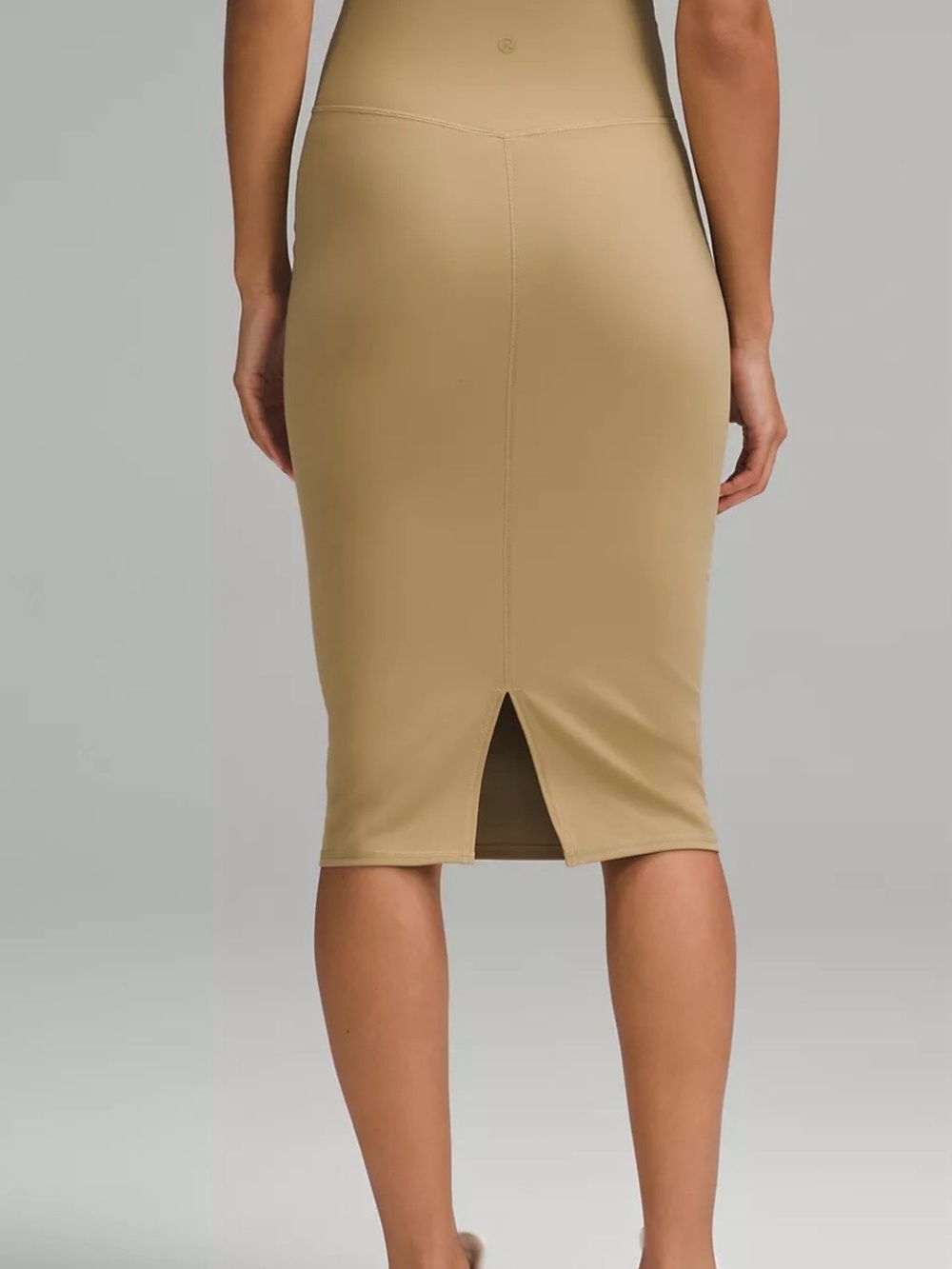 NWT lululemon Nulu Slim-Fit High-Rise Skirt